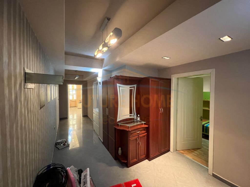 Apartament 2+1, Lagjia 5, Korçë.