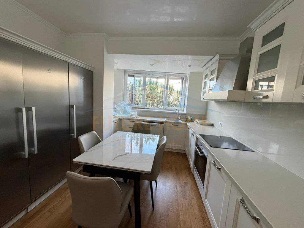 Apartment 2+1 for Sale, Mali i Robit, Golem