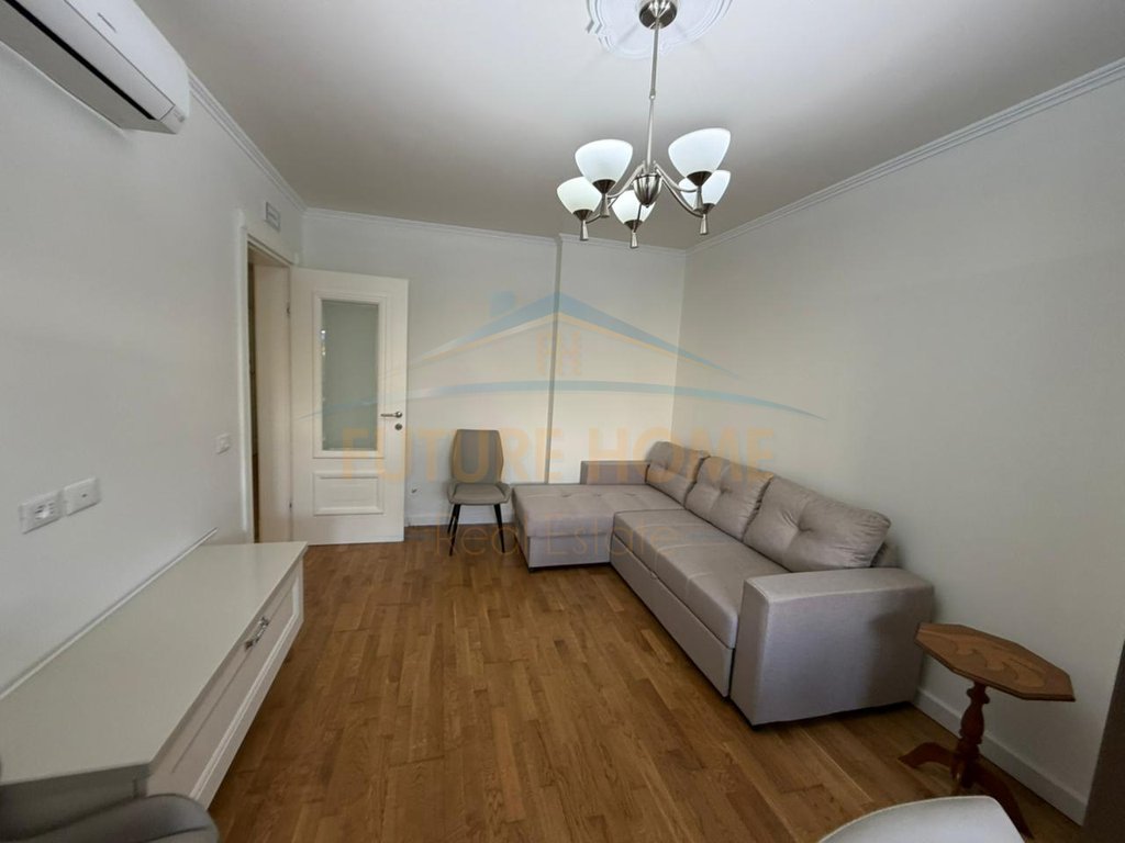 Apartment 2+1 for Sale, Mali i Robit, Golem