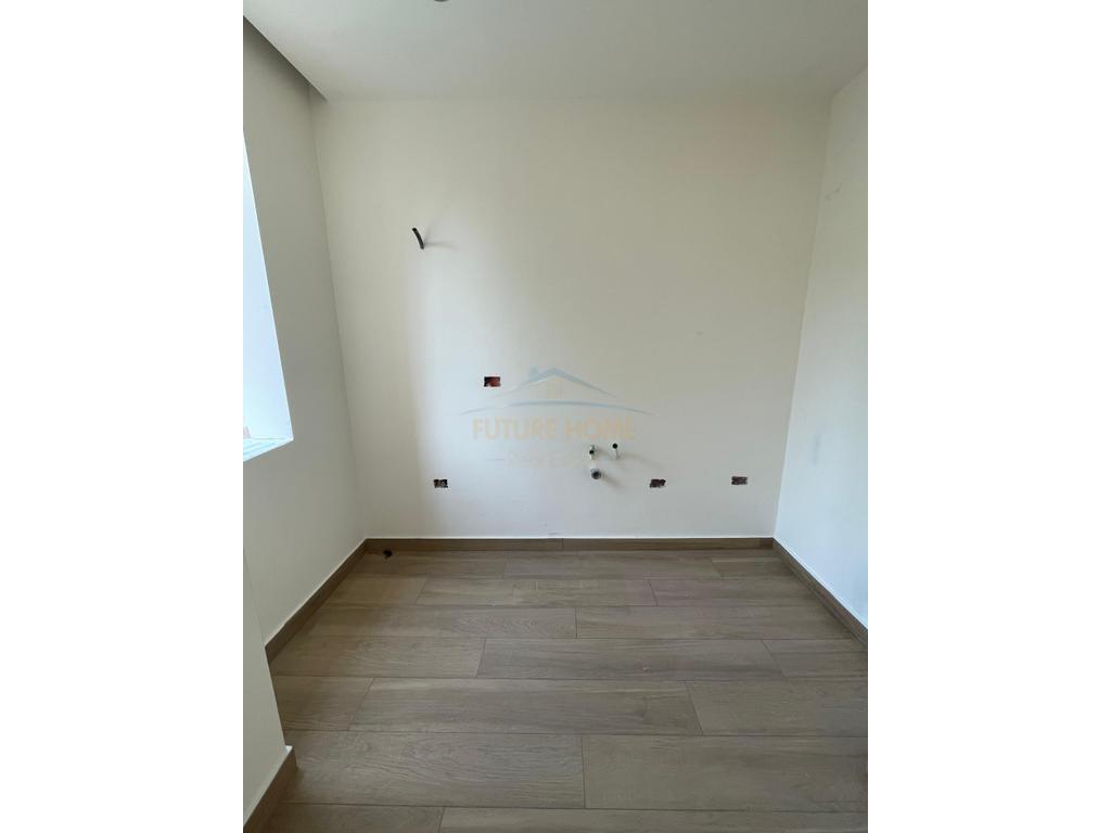 Shitet, Apartament 2+1 , Oxhaku, Tirane