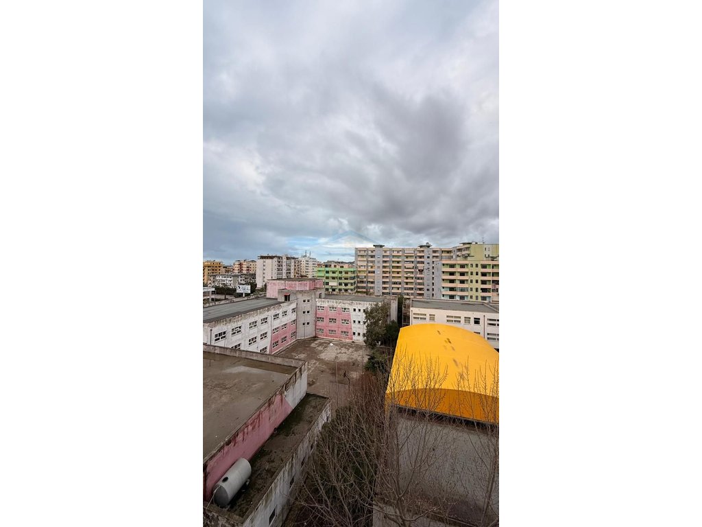 For sale, 2+1 Apartment, Beach, Near Hotel "Adriatik" Durres