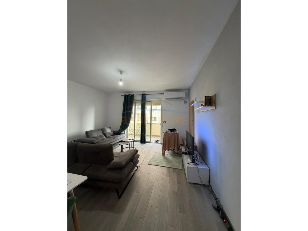 For sale, 2+1 Apartment, Rrota e Kuqe Beach, Durrës