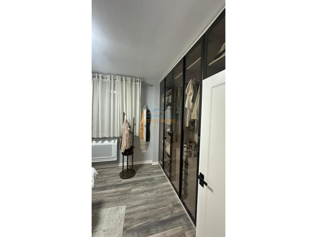 Shitet,Apartament 2+1,Rruga e Elbasanit,Tiranë