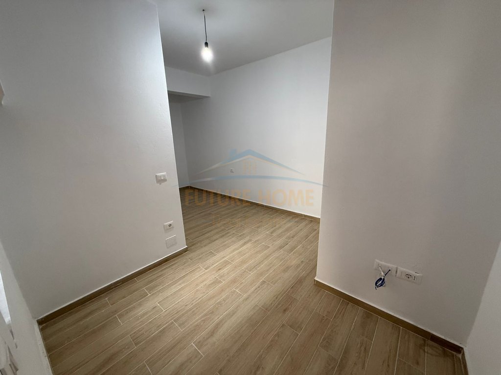 For sale, 2+1 Apartment, Kajo Karafili Street, Pogradec