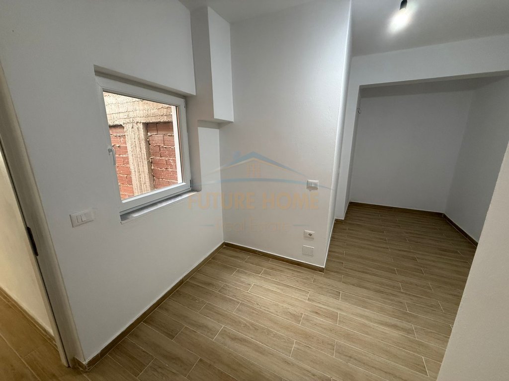 For sale, 2+1 Apartment, Kajo Karafili Street, Pogradec