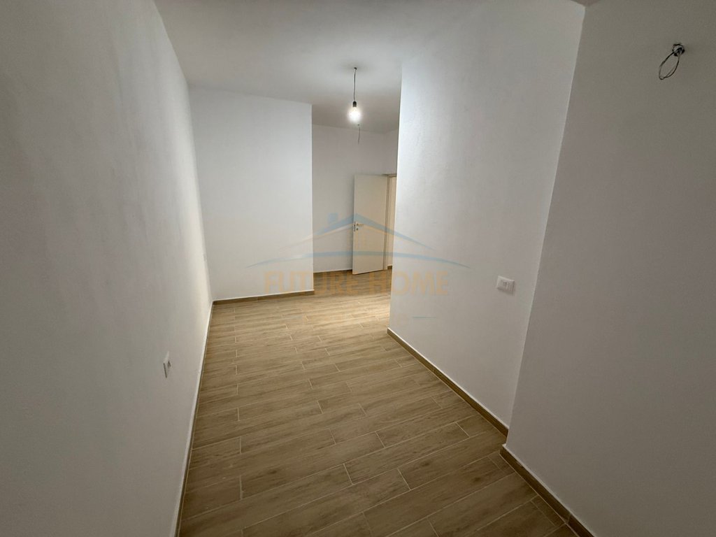 For sale, 2+1 Apartment, Kajo Karafili Street, Pogradec