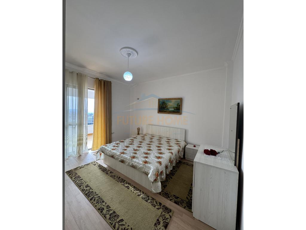 Shitet, Apartament 2+1, Rruga Thesarit, Fresk