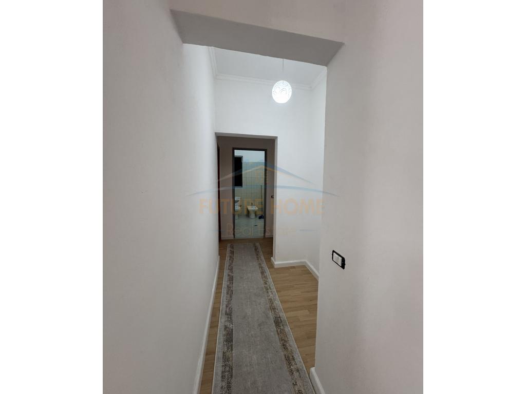 Shitet, Apartament 2+1, Rruga Thesarit, Fresk