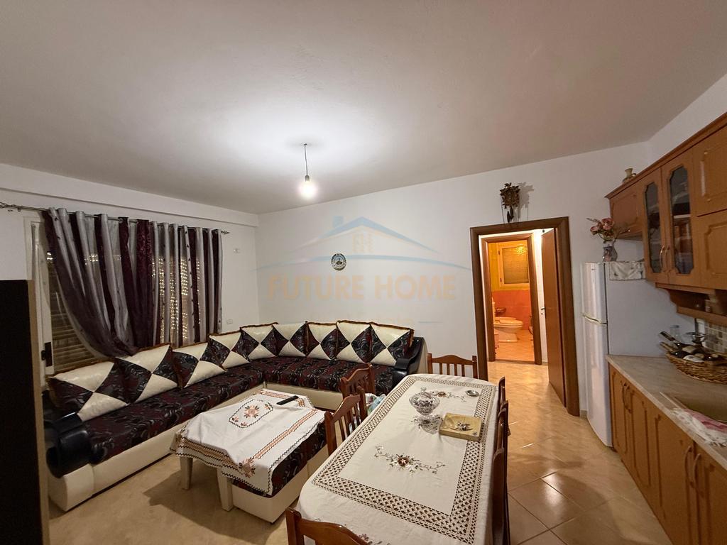 For sale, 2+1 Apartment, Tirana Bank, Vlorë.