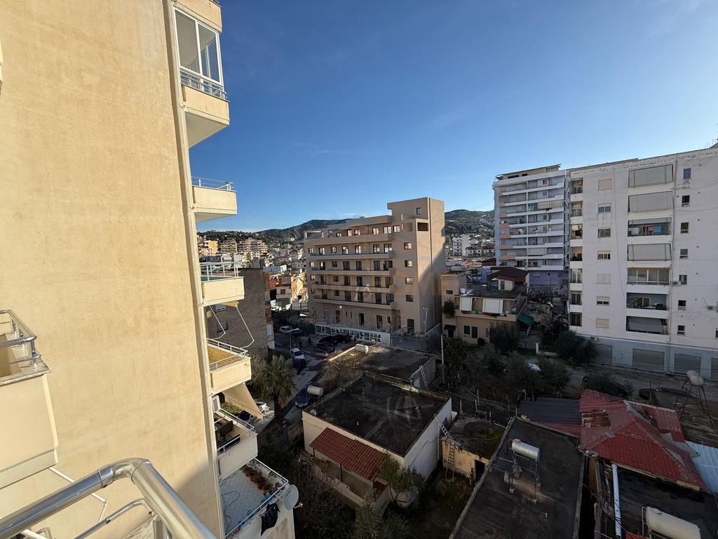 For sale, 2+1 Apartment, Tirana Bank, Vlorë.