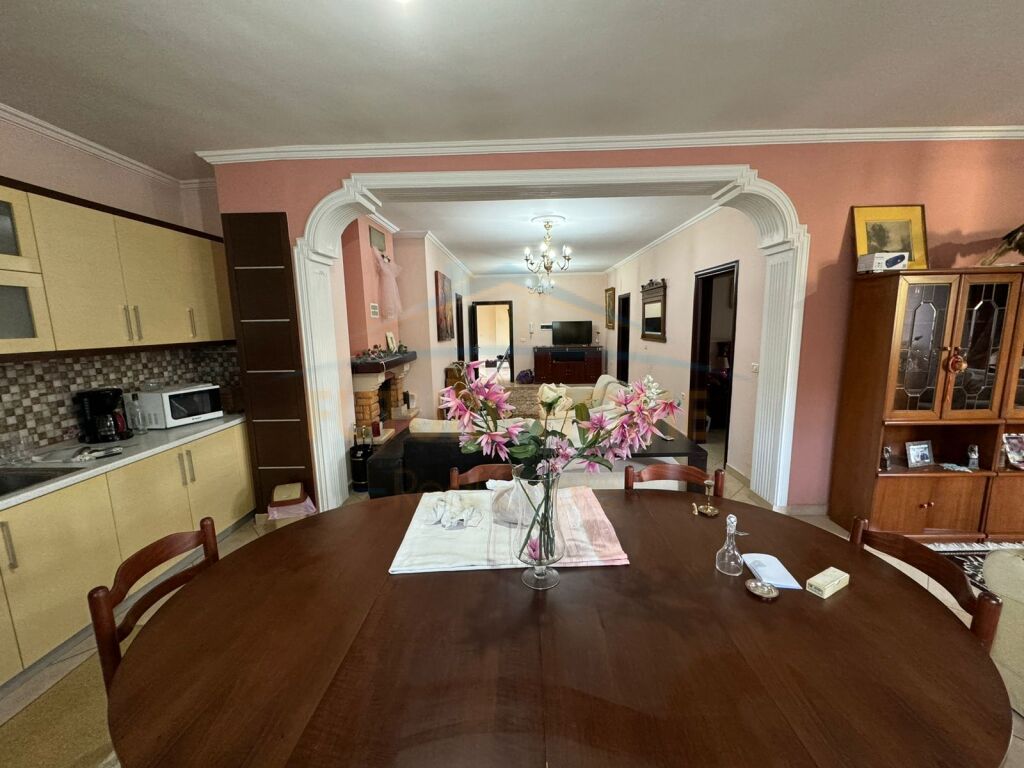 For sale, Apartment 2+1, Triangle, Korça