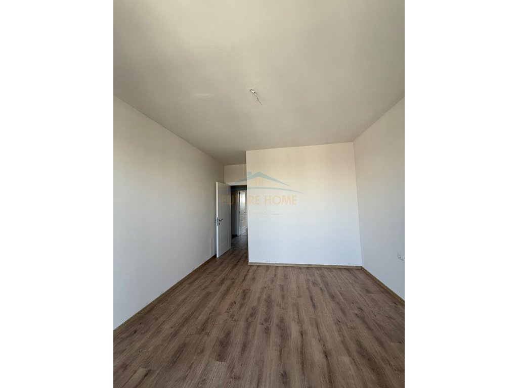 Shitet , Apartament 2+1 , Univers City , Tirane