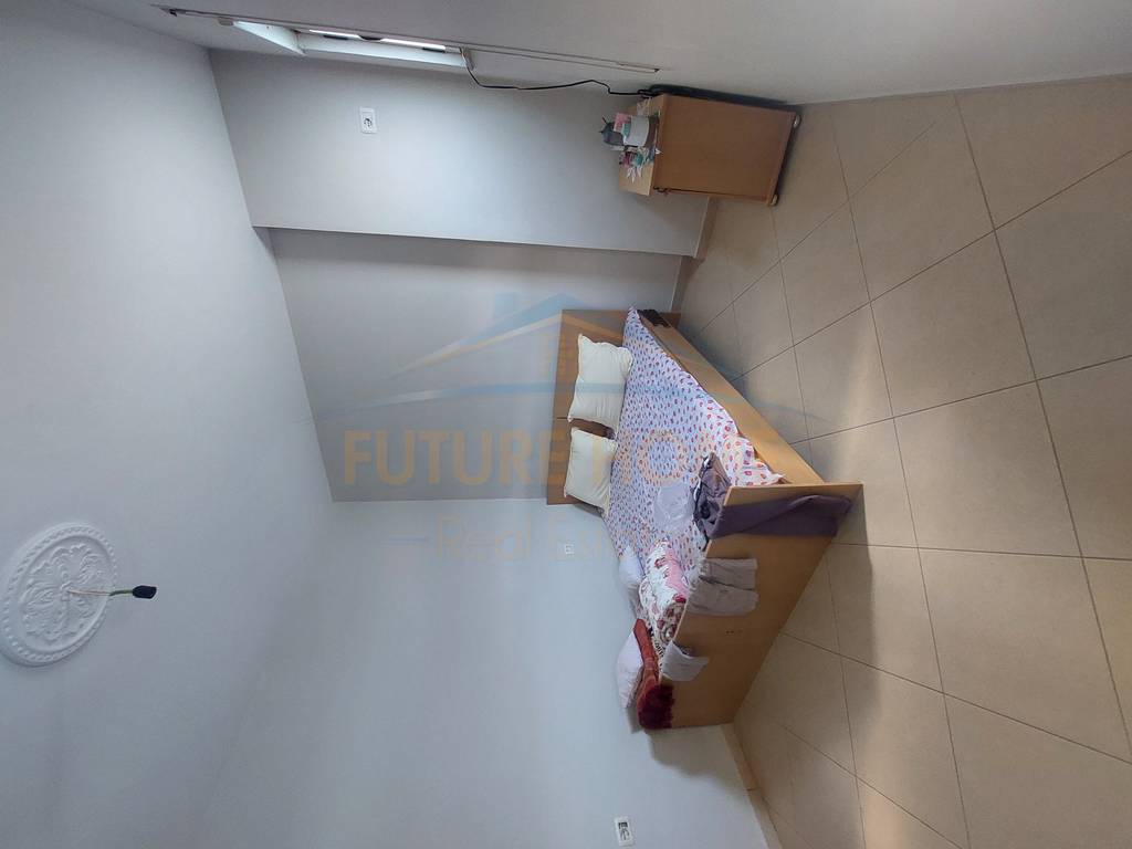 Shitet, Apartament 2+1 Ura e Dajlanit, Durres