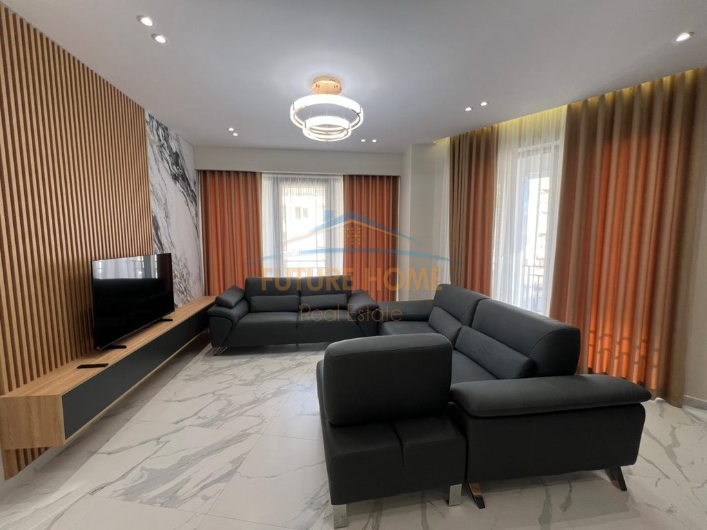 For sale, Apartment 2+1+Veranda, '' Urban Gate '' Residence, New Ring, Tirana