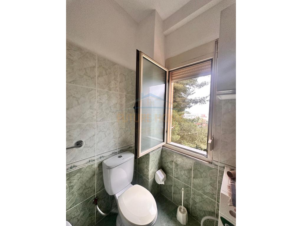 Shitet, Apartament 2+1 , Vila e Zogut, Durres
