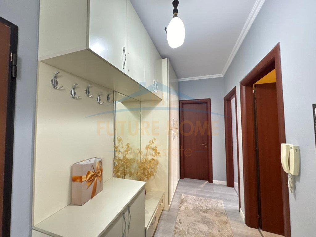 Shitet, Apartament 2+1, Yzberisht