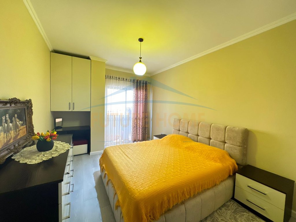 Shitet, Apartament 2+1, Yzberisht