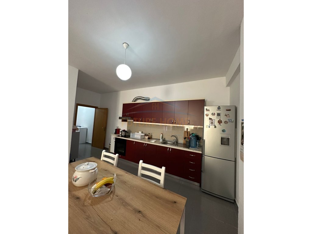 Apartment 2+1 for sale – Yzberisht, opposite KMY.