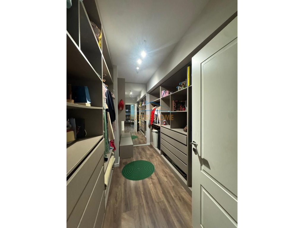 Apartament 3+1+2, 21 Dhjetori,Tiranë