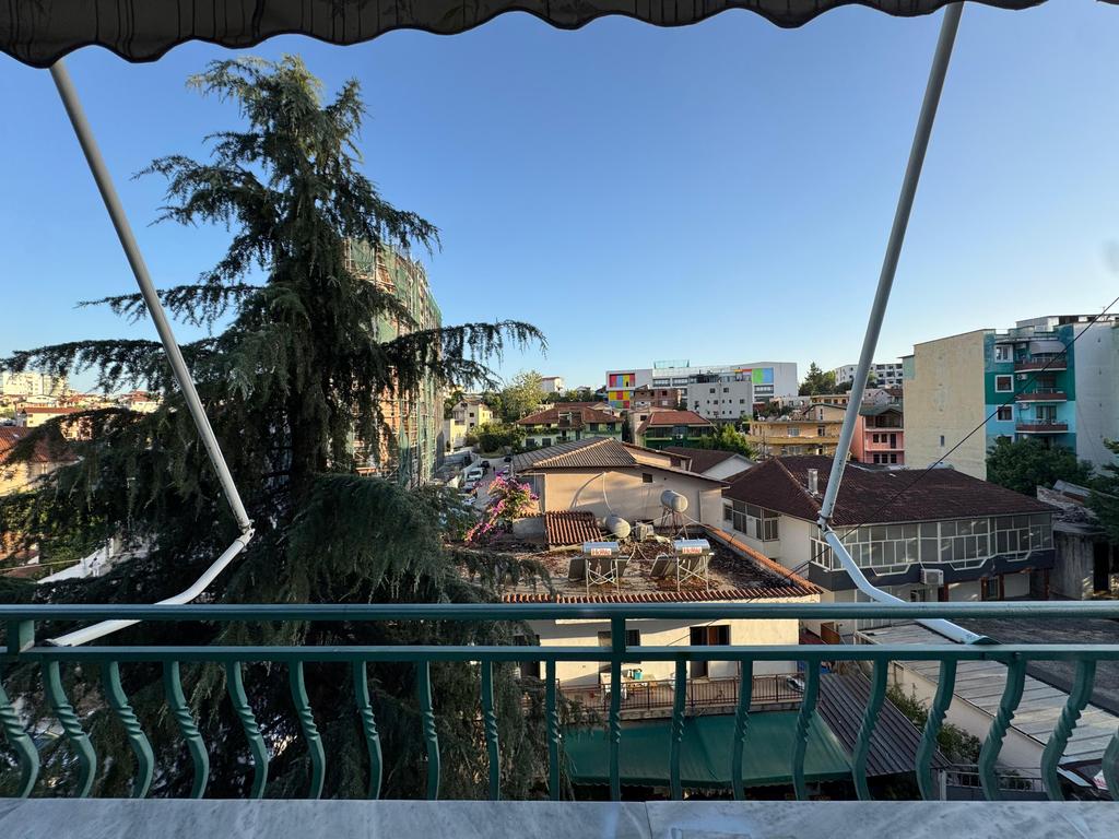 For sale, Apartment 3+1+2, Grand Complex, Ali Demi, Tirana.