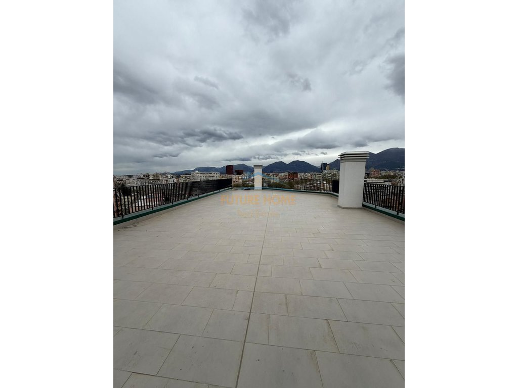 For sale, Apartment 3+1+2, Paris Commune, Tirana
