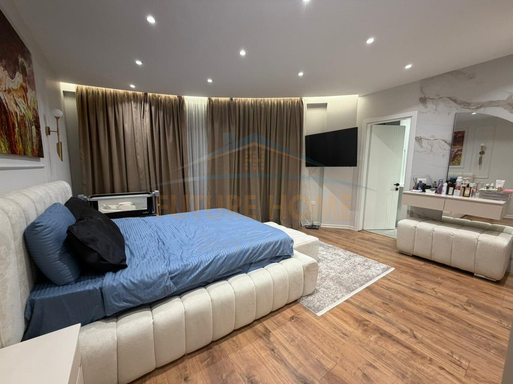 For sale, Apartment 3+1+2, Dry Lake, Tirana