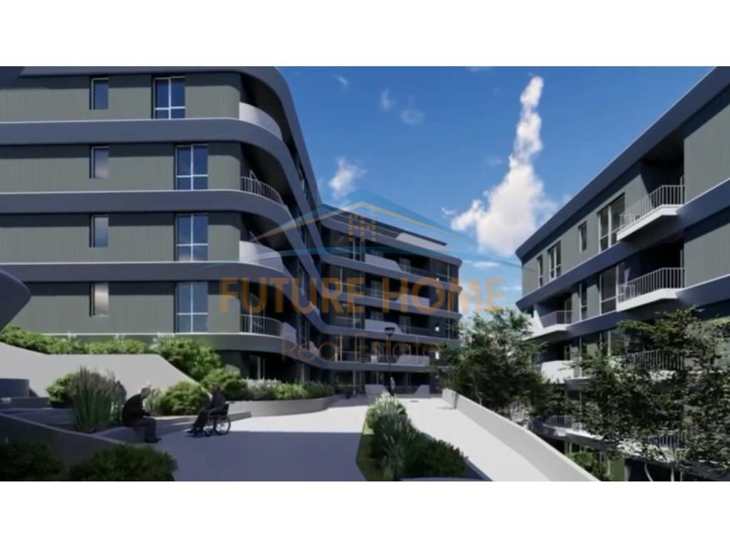 Shitet, Apartament 3+1+2, Liqeni i Thatë, Tiranë.