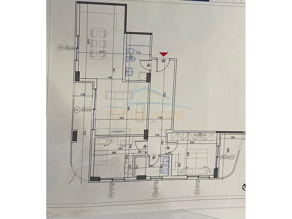 Shitet, Apartament 3+1+2, Liqeni i Thatë, Tiranë.