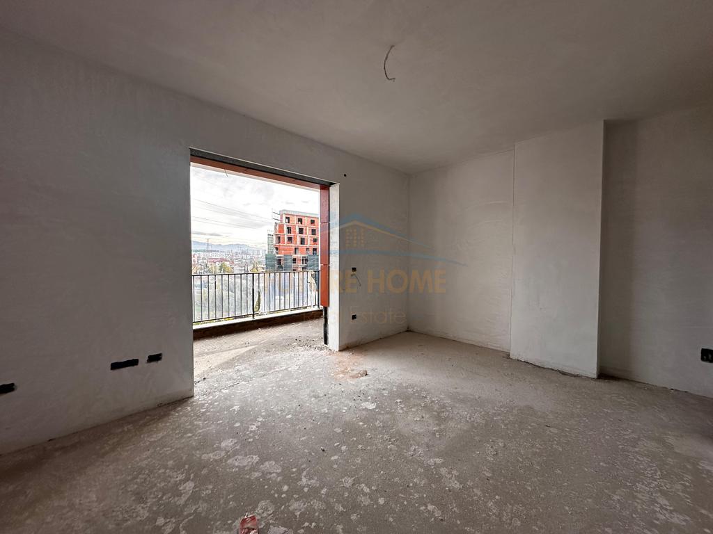 For sale, Apartment 3+1+2, Paskuqan