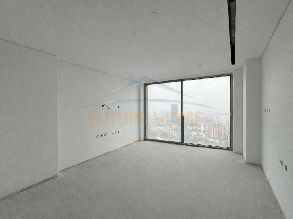 Shitet, Apartament 3+1+2, Rruga e Elbasanit,DownTown 1