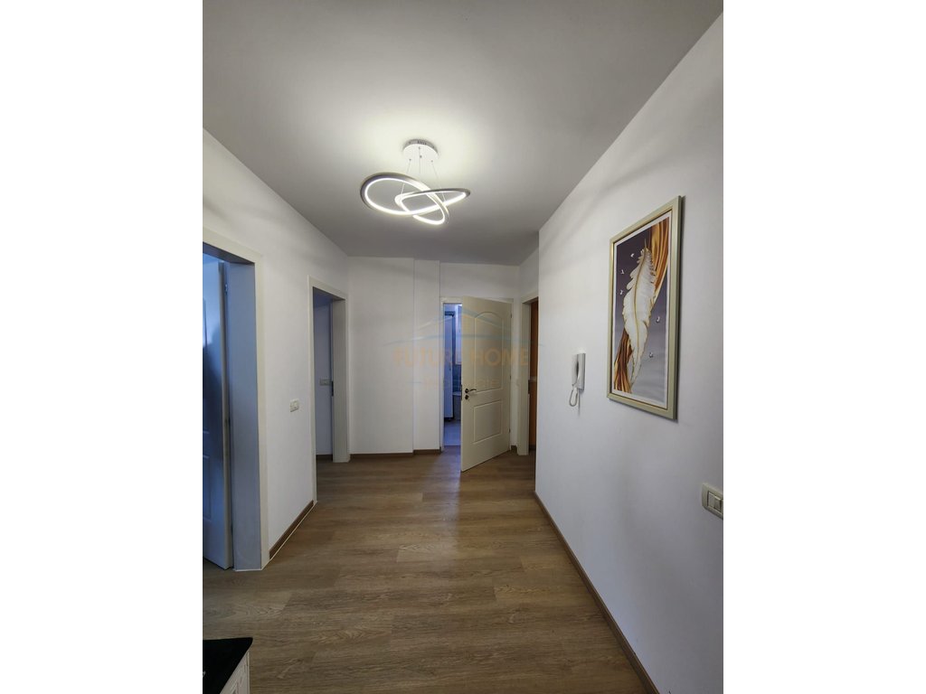 For sale, Apartment 3+1+2, Shëngjin
