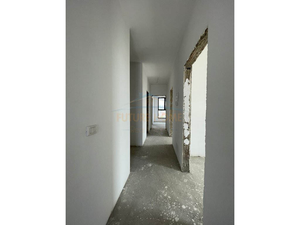 Apartment for Sale 3+1+2, Tirana Entry I