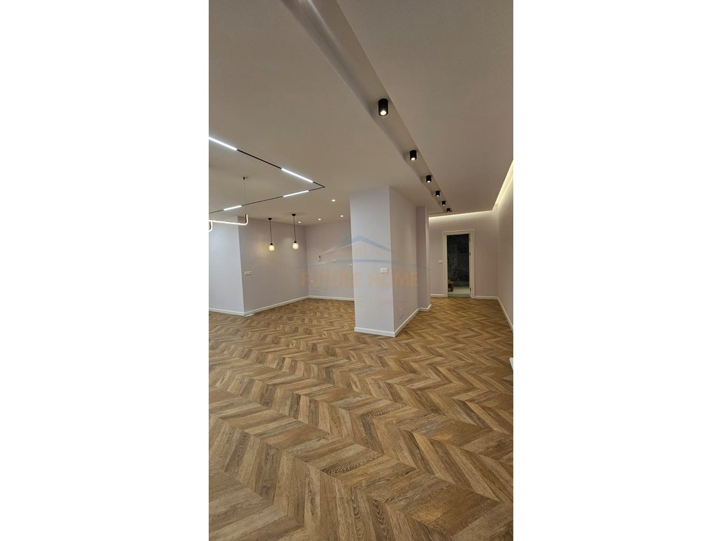 For sale, Apartment 3+1+2, Valuta, Durres.