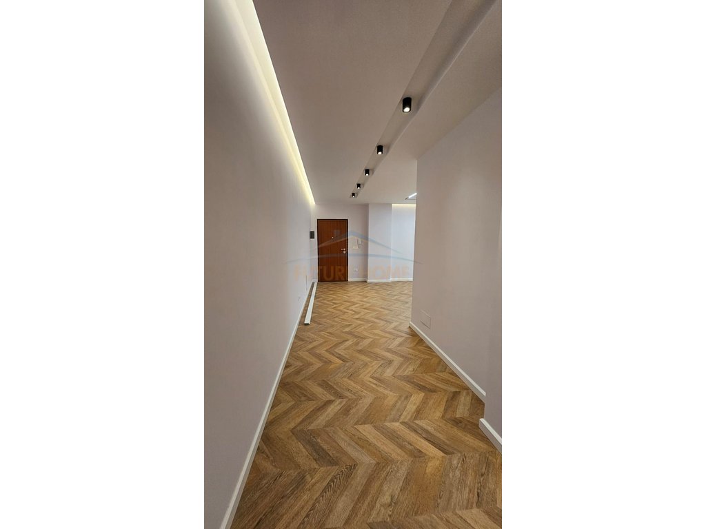 For sale, Apartment 3+1+2, Valuta, Durres.