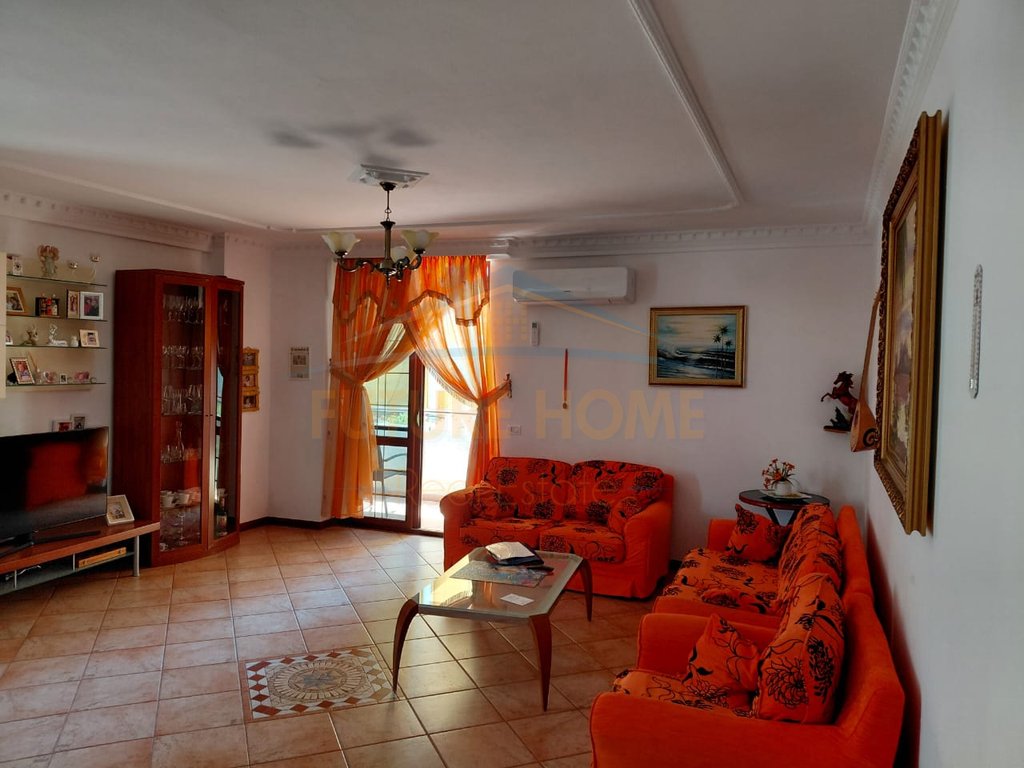 For sale, Apartment 3+1+2, Vollga, Durres
