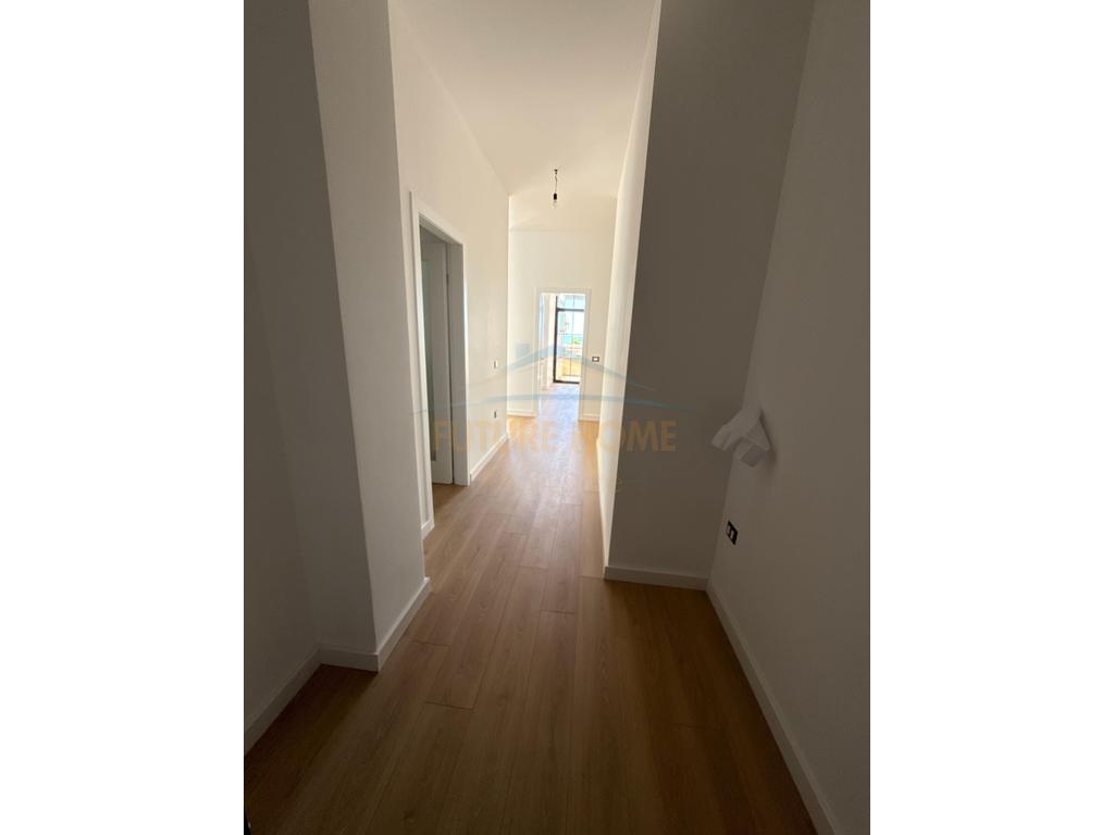 For sale, Apartment 3+1+2, Vollga, Durres.