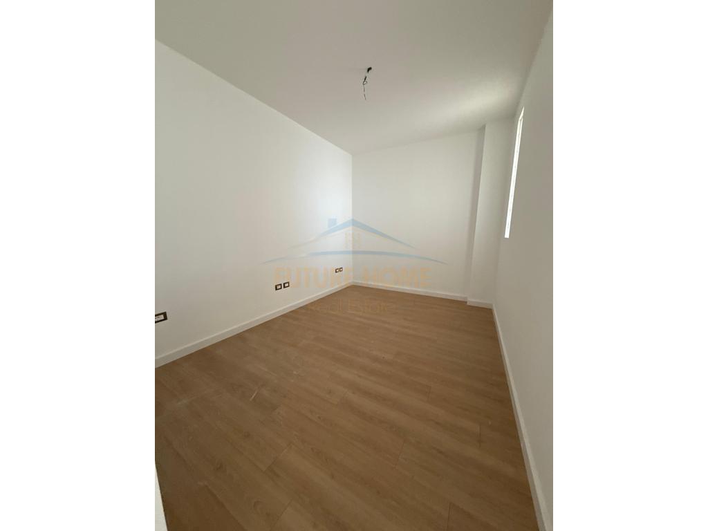 For sale, Apartment 3+1+2, Vollga, Durres.