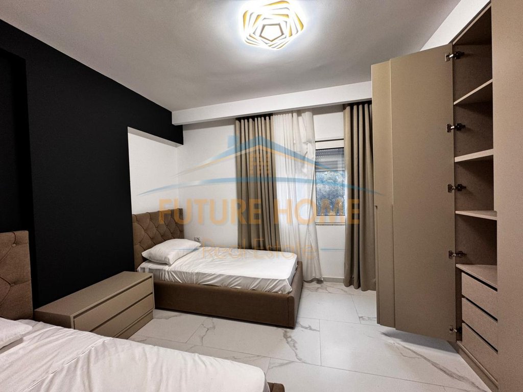 For sale, Apartment 3+1+3+2 Balconies, Vollga, Durres