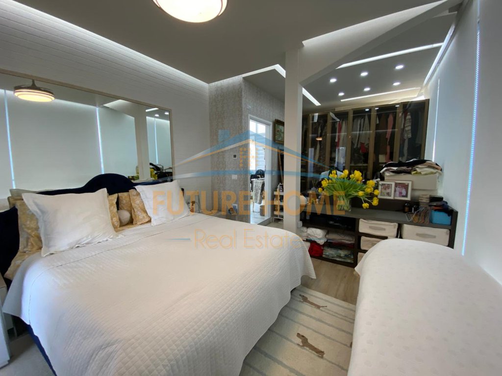 For sale, Apartment 3+1+3, Dry Lake