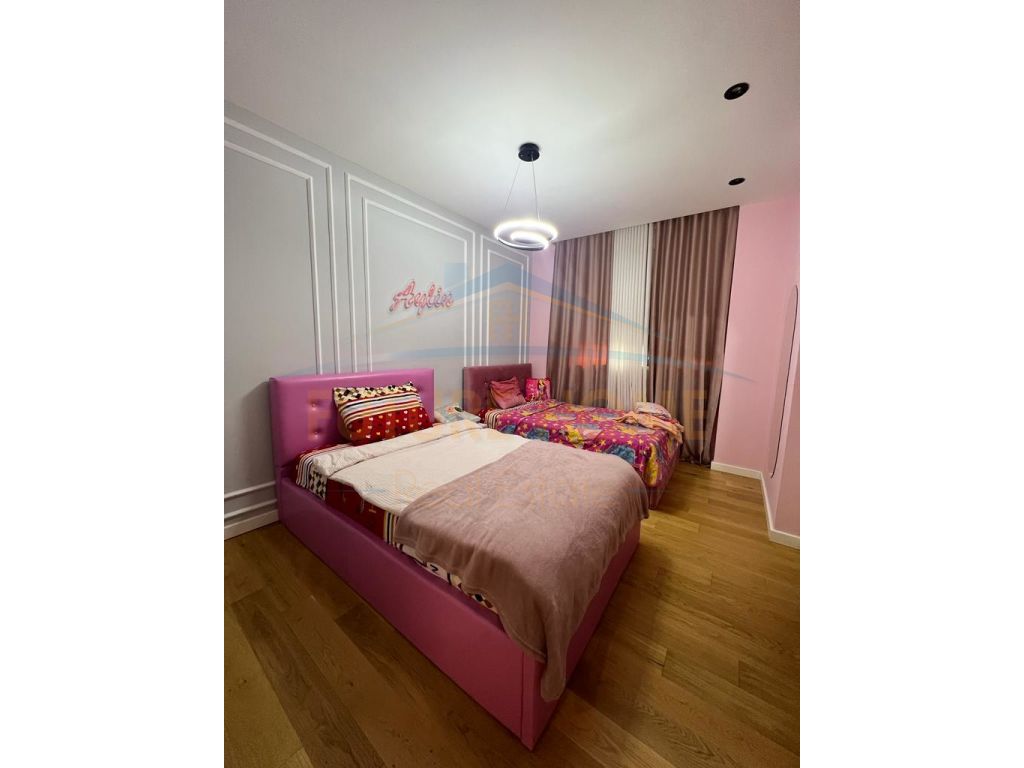 Shitet, Apartament 3+1+3+Post Parkimi, Rezidenca Future Home, Unaza e Re, Tirane