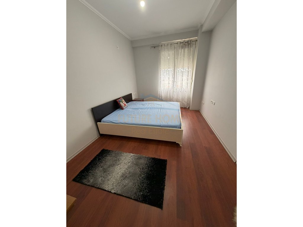 For sale, 3+1 Apartment, Kamëz, Tirana
