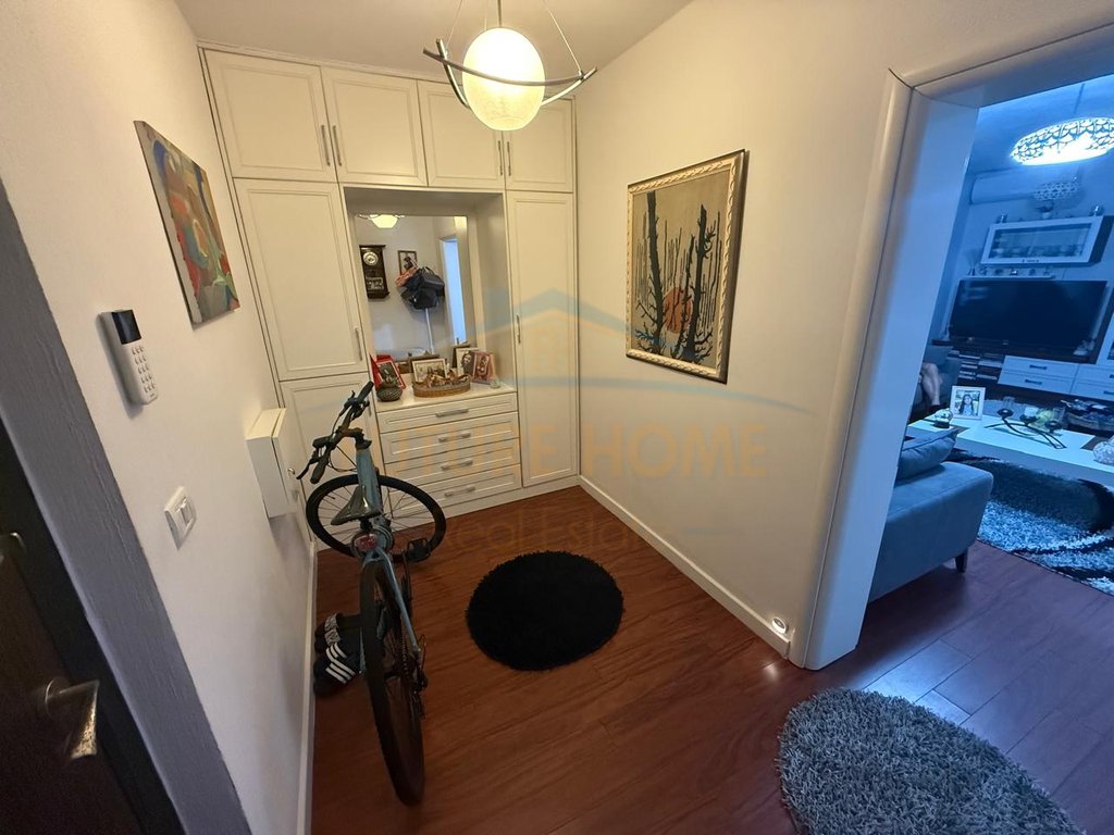 For sale, 3+1 Apartment, Neighborhood 10, Korçë
