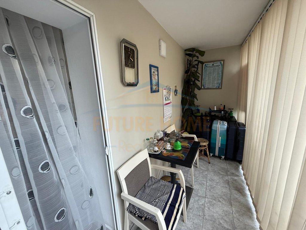 For sale, 3+1 Apartment, Neighborhood 10, Korçë