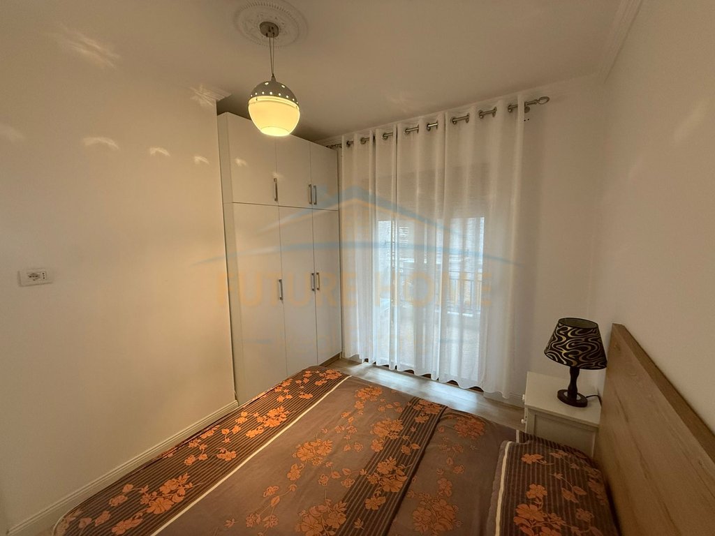 For sale, 3+1 Apartment, Neighborhood 18, Korçë.