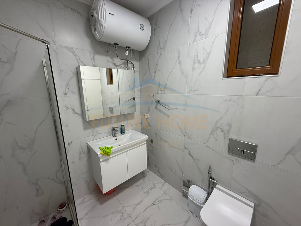 For sale, 3+1 Apartment, Neighborhood 18, Korçë.