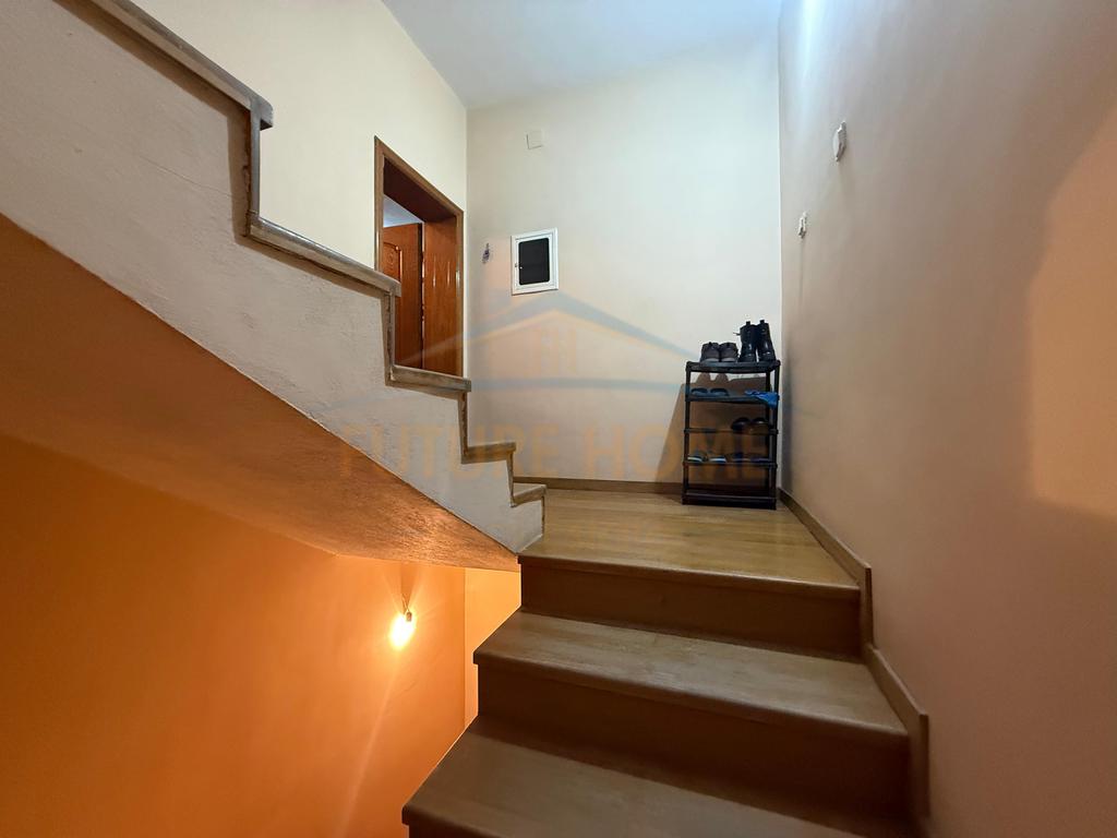 For sale, Apartment 3+1+Parking Space, Neighborhood 14, Korçë