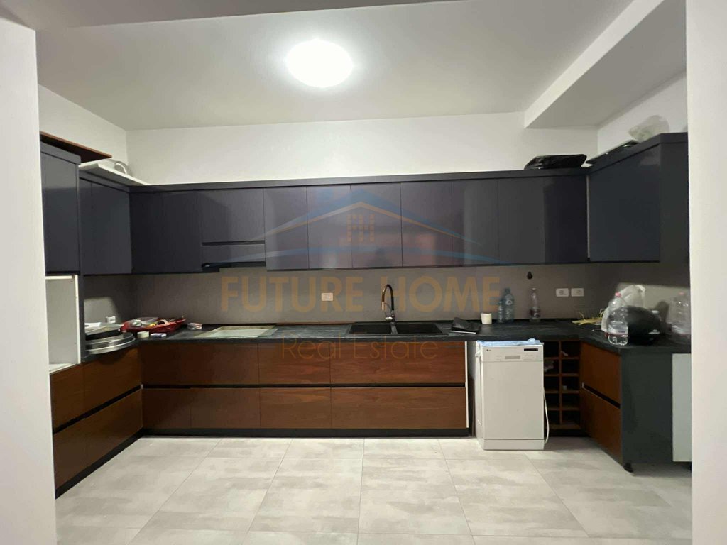 For sale, 3+1+Storage Apartment, Misto Mame.