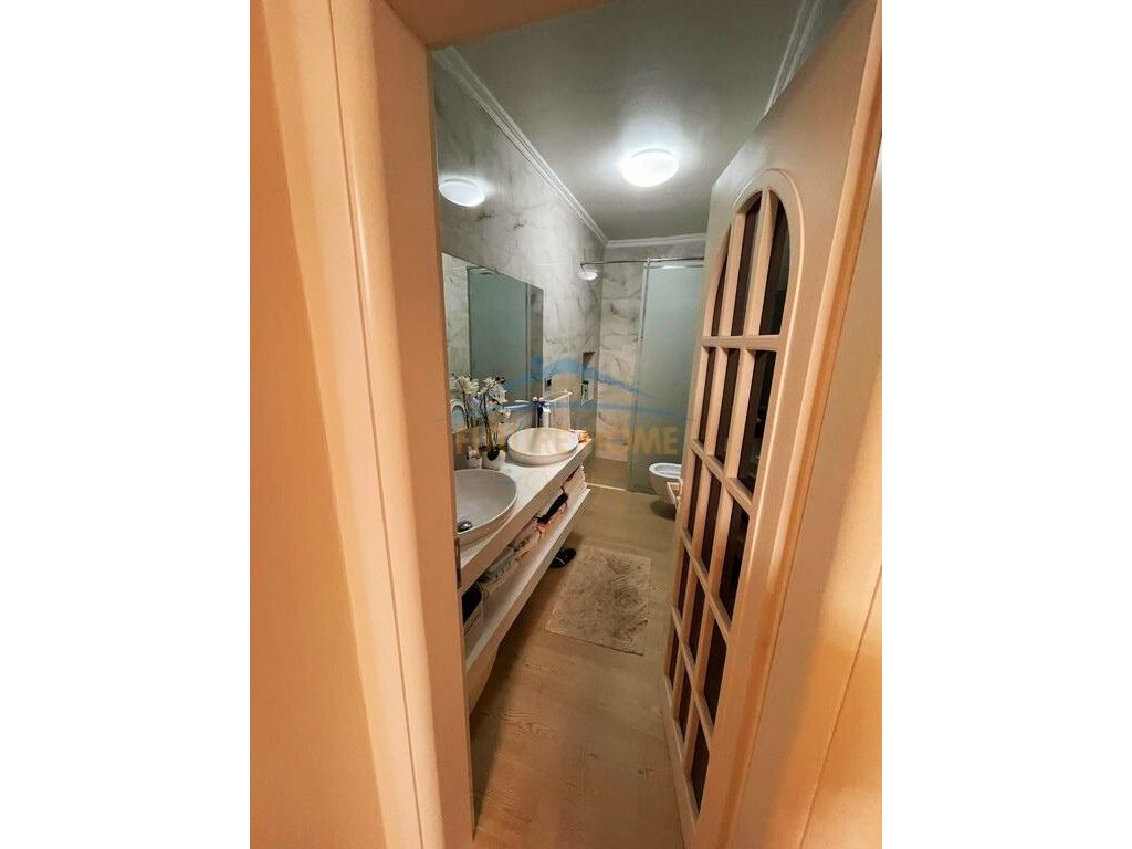 For Sale, Apartment 3+2+2+1, Main Boulevard, Durres