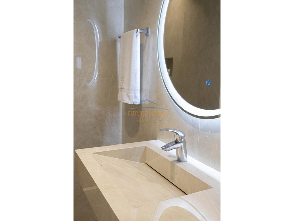 Apartament 4+4 , Vlorë
