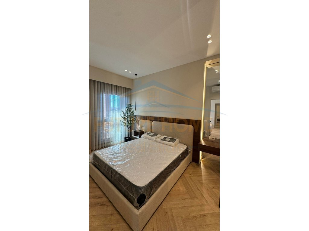 For sale, Luxury Apartment 2+1+2, Tirana Garden Building